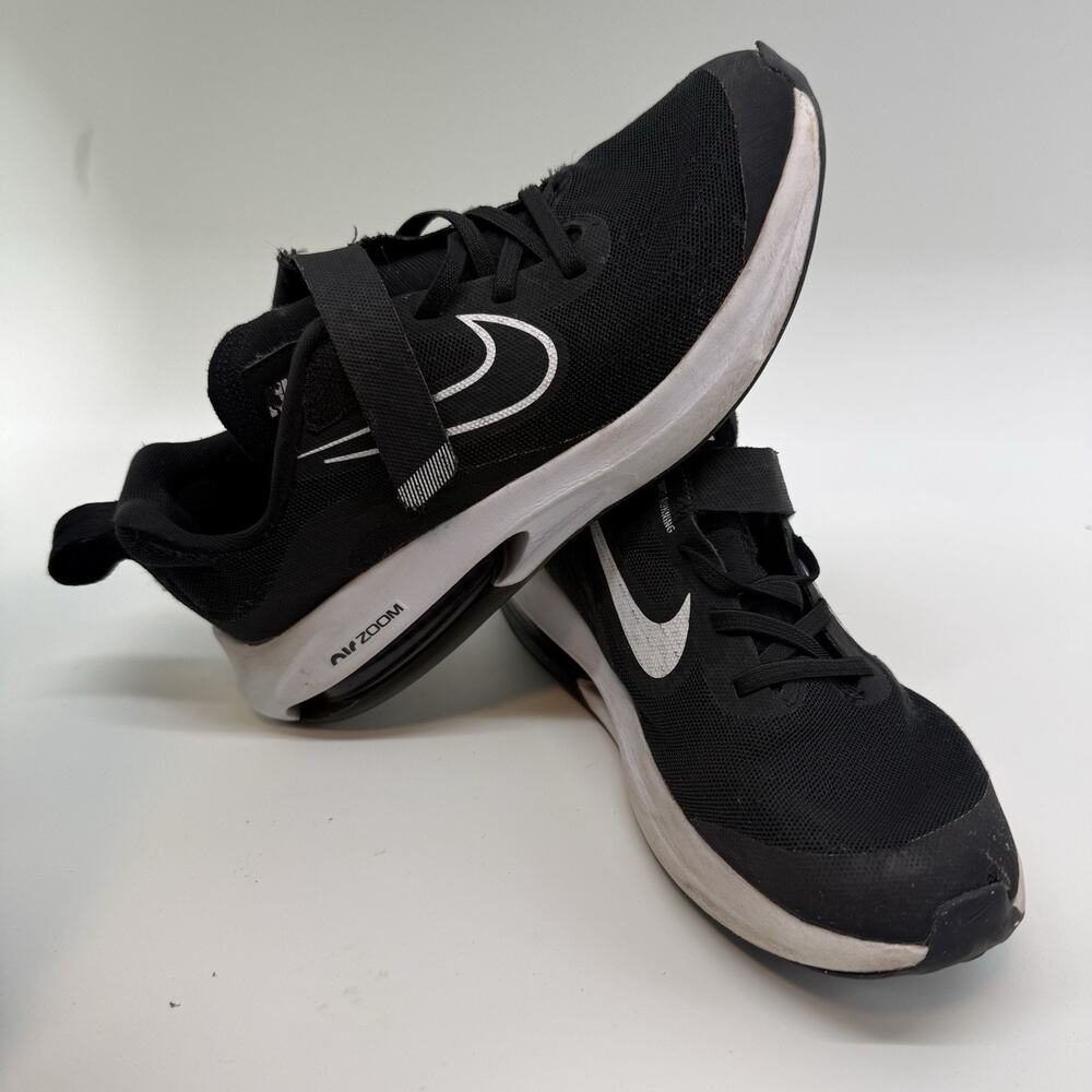 Nike Air Zoom Lot of 2 Youth Sneakers US 3Y Black/White + Jordan DQ9293 - Picture 2 of 9